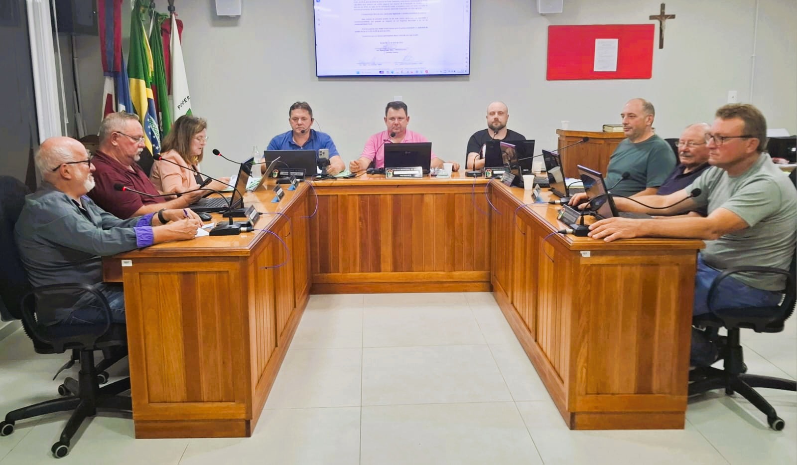 Câmara de Barão aprova projetos de crédito e recebe novas propostas em sessão ordinária